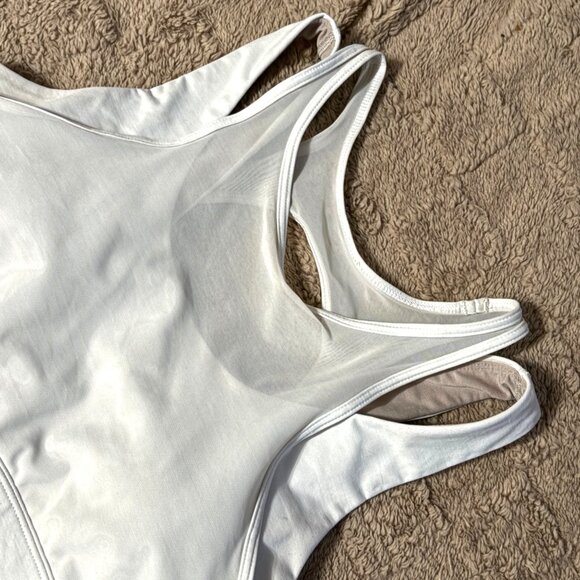 Lululemon Double Tap II Sports Workout Gym Bra White Luxtreme Mesh Size 8 - Picture 3 of 9